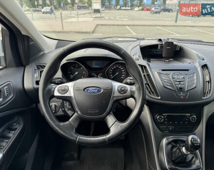 Форд Куга 2013 у Києві на Automoto.ua Білий Форд Куга, об'ємом двигуна 1.6 л та пробігом 126 тис. км за 13000 $, фото 9 на Automoto.ua