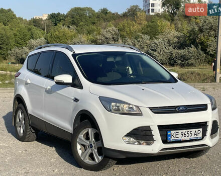 Белый Форд Куга, объемом двигателя 2 л и пробегом 130 тыс. км за 12999 $, фото 7 на Automoto.ua