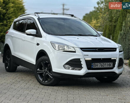 Белый Форд Куга, объемом двигателя 2 л и пробегом 125 тыс. км за 13700 $, фото 1 на Automoto.ua