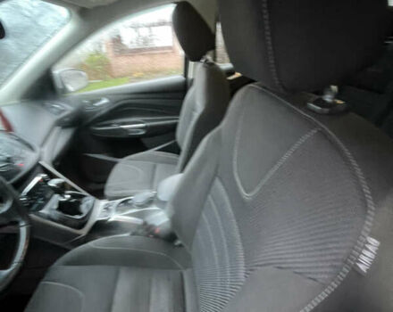 Білий Форд Куга, об'ємом двигуна 2 л та пробігом 301 тис. км за 12400 $, фото 54 на Automoto.ua