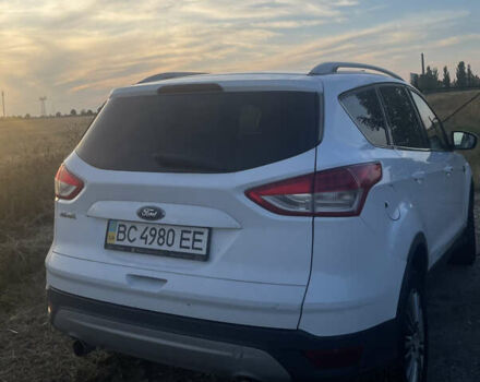 Белый Форд Куга, объемом двигателя 2 л и пробегом 205 тыс. км за 12500 $, фото 5 на Automoto.ua