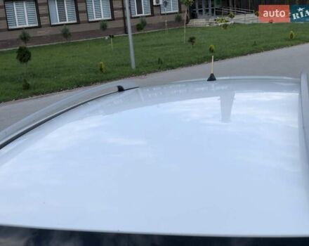 Белый Форд Куга, объемом двигателя 2 л и пробегом 200 тыс. км за 13200 $, фото 12 на Automoto.ua