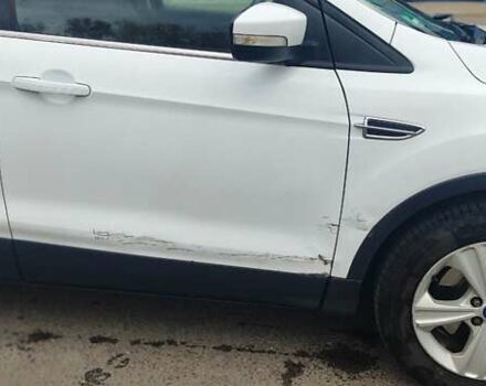 Белый Форд Куга, объемом двигателя 2 л и пробегом 220 тыс. км за 10500 $, фото 1 на Automoto.ua