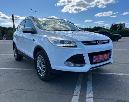 Белый Форд Куга, объемом двигателя 2 л и пробегом 199 тыс. км за 13500 $, фото 2 на Automoto.ua