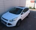 Белый Форд Куга, объемом двигателя 2 л и пробегом 237 тыс. км за 15200 $, фото 1 на Automoto.ua