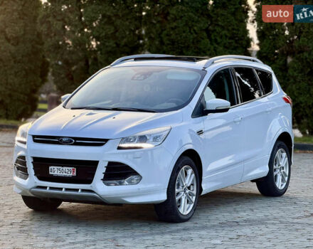 Білий Форд Куга, об'ємом двигуна 2 л та пробігом 205 тис. км за 16499 $, фото 2 на Automoto.ua