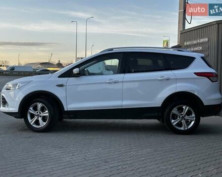 Білий Форд Куга, об'ємом двигуна 2 л та пробігом 170 тис. км за 13499 $, фото 5 на Automoto.ua