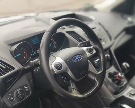 Белый Форд Куга, объемом двигателя 2 л и пробегом 220 тыс. км за 10500 $, фото 2 на Automoto.ua