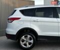 Білий Форд Куга, об'ємом двигуна 2 л та пробігом 170 тис. км за 13499 $, фото 10 на Automoto.ua