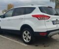 Белый Форд Куга, объемом двигателя 2 л и пробегом 220 тыс. км за 10500 $, фото 3 на Automoto.ua