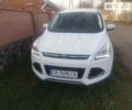 Білий Форд Куга, об'ємом двигуна 2 л та пробігом 127 тис. км за 10000 $, фото 1 на Automoto.ua