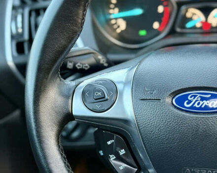 Білий Форд Куга, об'ємом двигуна 2 л та пробігом 205 тис. км за 16499 $, фото 61 на Automoto.ua