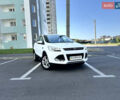 Білий Форд Куга, об'ємом двигуна 2 л та пробігом 205 тис. км за 12300 $, фото 1 на Automoto.ua