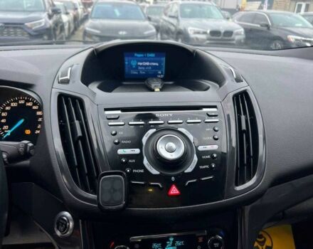 Белый Форд Куга, объемом двигателя 2 л и пробегом 228 тыс. км за 13800 $, фото 13 на Automoto.ua