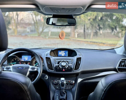 Білий Форд Куга, об'ємом двигуна 2 л та пробігом 205 тис. км за 16499 $, фото 80 на Automoto.ua