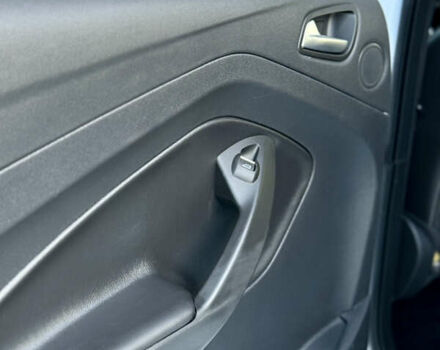 Білий Форд Куга, об'ємом двигуна 2 л та пробігом 205 тис. км за 16499 $, фото 68 на Automoto.ua