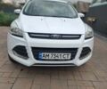 Білий Форд Куга, об'ємом двигуна 2 л та пробігом 183 тис. км за 13500 $, фото 25 на Automoto.ua