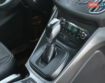 Білий Форд Куга, об'ємом двигуна 2 л та пробігом 170 тис. км за 13499 $, фото 33 на Automoto.ua