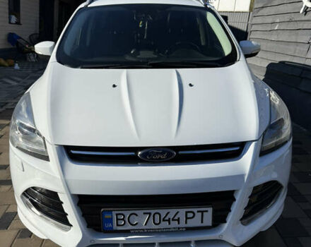 Форд Куга 2014 в Славском на Automoto.ua Белый Форд Куга, объемом двигателя 2 л и пробегом 123 тыс. км за 15600 $, фото 12 на Automoto.ua