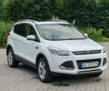 Белый Форд Куга, объемом двигателя 2 л и пробегом 173 тыс. км за 11200 $, фото 1 на Automoto.ua