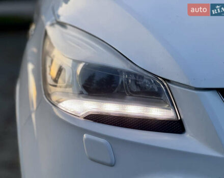 Білий Форд Куга, об'ємом двигуна 2 л та пробігом 205 тис. км за 16499 $, фото 13 на Automoto.ua