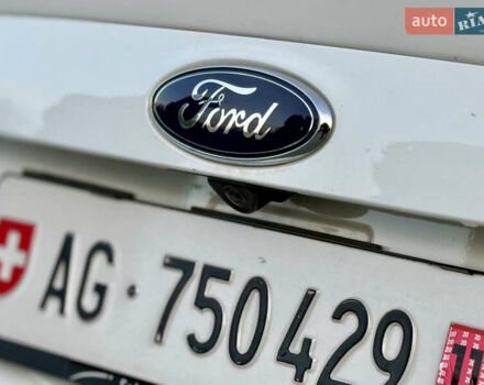 Білий Форд Куга, об'ємом двигуна 2 л та пробігом 205 тис. км за 16499 $, фото 21 на Automoto.ua