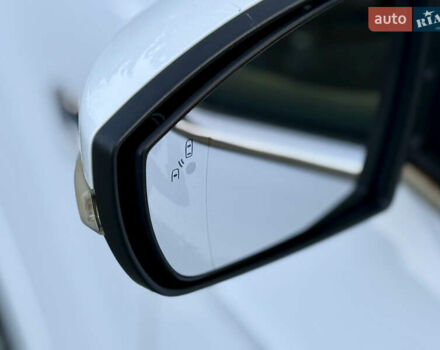 Білий Форд Куга, об'ємом двигуна 2 л та пробігом 205 тис. км за 16499 $, фото 27 на Automoto.ua