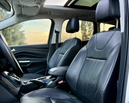 Білий Форд Куга, об'ємом двигуна 2 л та пробігом 205 тис. км за 16499 $, фото 41 на Automoto.ua