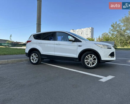 Білий Форд Куга, об'ємом двигуна 2 л та пробігом 205 тис. км за 12300 $, фото 2 на Automoto.ua