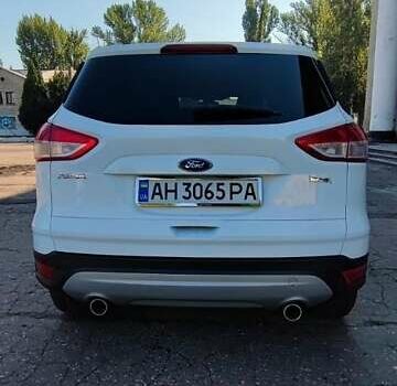 Белый Форд Куга, объемом двигателя 2 л и пробегом 203 тыс. км за 12300 $, фото 1 на Automoto.ua