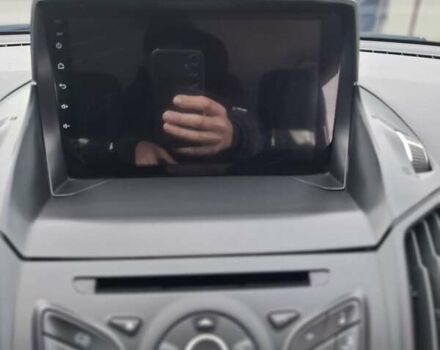 Білий Форд Куга, об'ємом двигуна 2 л та пробігом 183 тис. км за 13500 $, фото 13 на Automoto.ua