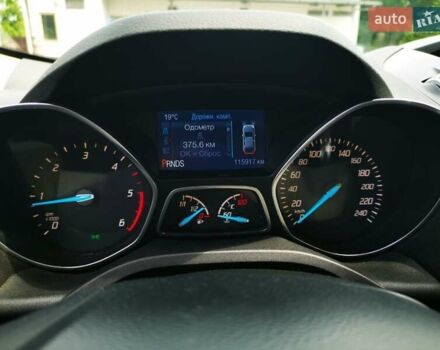 Білий Форд Куга, об'ємом двигуна 2 л та пробігом 115 тис. км за 13500 $, фото 8 на Automoto.ua