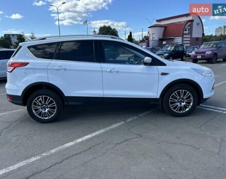 Білий Форд Куга, об'ємом двигуна 1.99 л та пробігом 188 тис. км за 14000 $, фото 6 на Automoto.ua