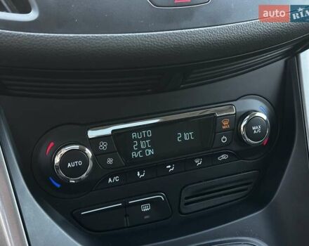 Білий Форд Куга, об'ємом двигуна 2 л та пробігом 170 тис. км за 13499 $, фото 22 на Automoto.ua