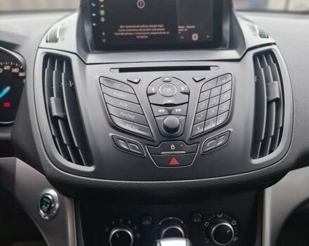 Білий Форд Куга, об'ємом двигуна 2 л та пробігом 183 тис. км за 13500 $, фото 7 на Automoto.ua