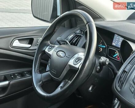 Білий Форд Куга, об'ємом двигуна 2 л та пробігом 170 тис. км за 13499 $, фото 35 на Automoto.ua