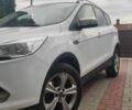 Белый Форд Куга, объемом двигателя 2 л и пробегом 221 тыс. км за 10000 $, фото 1 на Automoto.ua