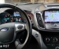 Белый Форд Куга, объемом двигателя 2 л и пробегом 82 тыс. км за 15250 $, фото 3 на Automoto.ua