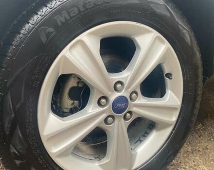 Белый Форд Куга, объемом двигателя 2 л и пробегом 152 тыс. км за 14500 $, фото 10 на Automoto.ua