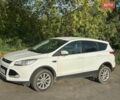 Білий Форд Куга, об'ємом двигуна 2 л та пробігом 250 тис. км за 15000 $, фото 1 на Automoto.ua