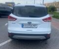 Белый Форд Куга, объемом двигателя 2 л и пробегом 169 тыс. км за 14300 $, фото 3 на Automoto.ua