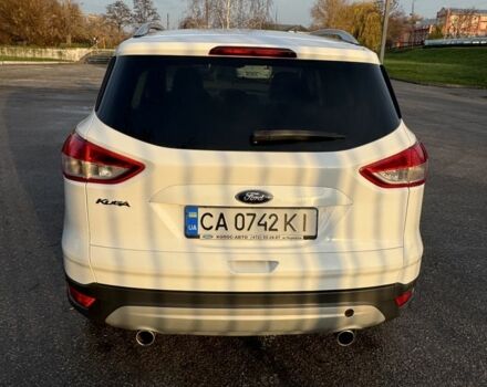 Белый Форд Куга, объемом двигателя 2 л и пробегом 140 тыс. км за 14000 $, фото 3 на Automoto.ua