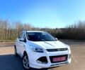 Белый Форд Куга, объемом двигателя 2 л и пробегом 262 тыс. км за 15188 $, фото 1 на Automoto.ua