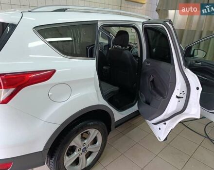 Білий Форд Куга, об'ємом двигуна 2 л та пробігом 236 тис. км за 14000 $, фото 8 на Automoto.ua