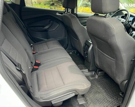 Белый Форд Куга, объемом двигателя 2 л и пробегом 211 тыс. км за 12990 $, фото 22 на Automoto.ua