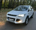 Форд Куга 2015 в Черновцах на Automoto.ua Белый Форд Куга, объемом двигателя 2 л и пробегом 186 тыс. км за 13900 $, фото 2 на Automoto.ua