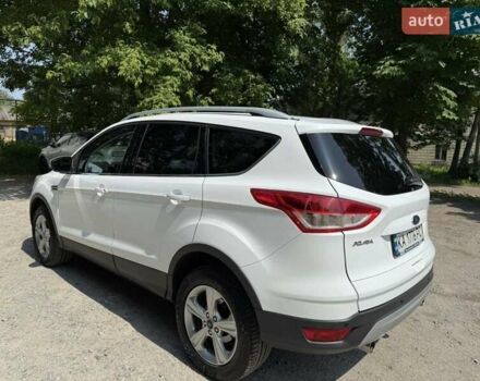 Белый Форд Куга, объемом двигателя 2 л и пробегом 130 тыс. км за 12990 $, фото 5 на Automoto.ua
