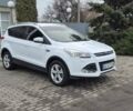 Білий Форд Куга, об'ємом двигуна 2 л та пробігом 125 тис. км за 16000 $, фото 2 на Automoto.ua