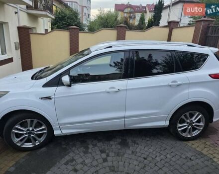 Білий Форд Куга, об'ємом двигуна 2 л та пробігом 275 тис. км за 14950 $, фото 6 на Automoto.ua