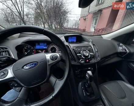 Белый Форд Куга, объемом двигателя 2 л и пробегом 137 тыс. км за 16500 $, фото 1 на Automoto.ua